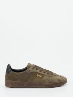 Boss – Sneaker aus Veloursleder Olivbraun