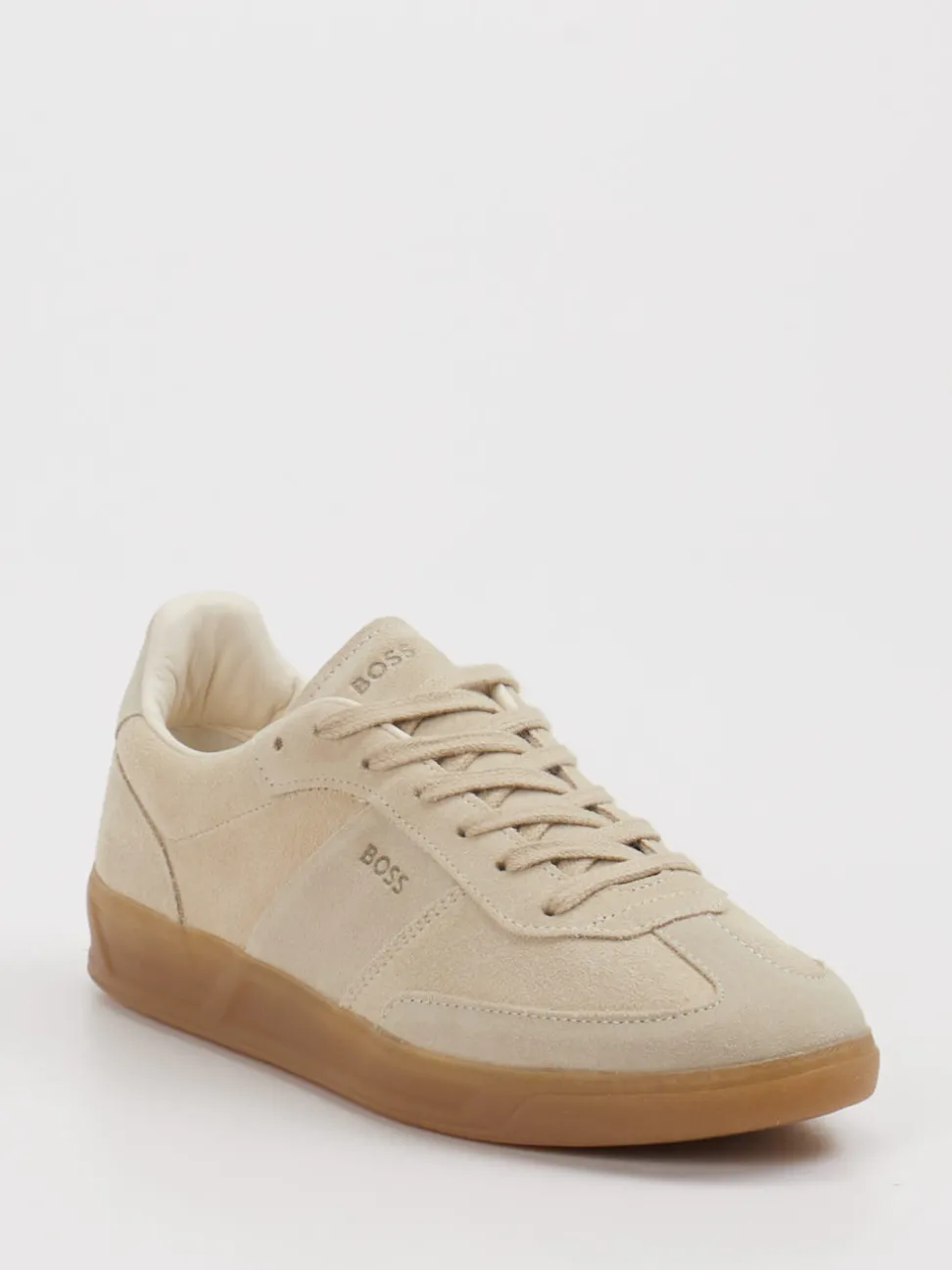 Boss – Sneaker aus Veloursleder Beige