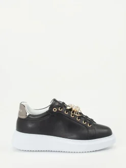 CAFèNOIR – Sneaker aus Lammleder mit Schmuckdetails