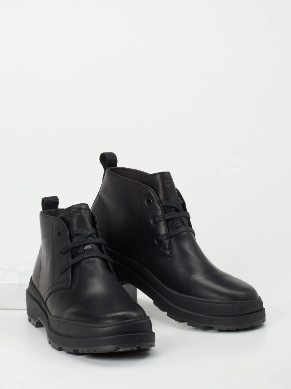 Camper – Chukka Boots aus Kalbleder schwarz