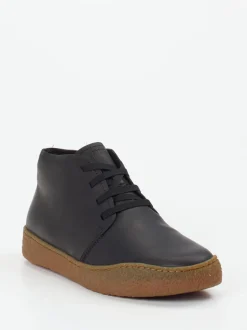 Camper – Chukka Boots aus Nubukleder Schwarz