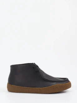 Camper – Desert Boots aus Glattleder schwarz