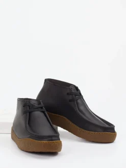 Camper – Desert Boots aus Glattleder schwarz