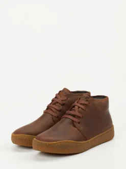 Camper – Desert Boots aus Fettleder in Braun
