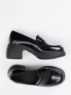 Camper – Loafer aus Hochglanzleder Schwarz