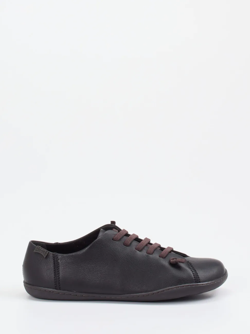 Camper – Low-Top Sneaker aus Glattleder schwarz