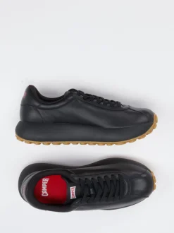 Camper – Sneaker aus Glattleder mit Profilsohle