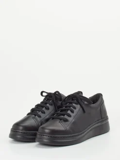 Camper – Sneaker aus Kalbleder in Schwarz