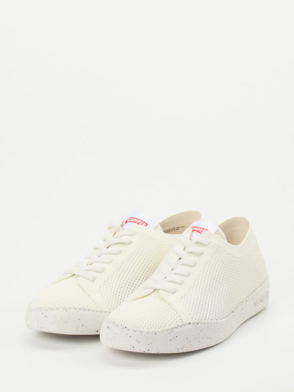 Camper – Sneaker aus Textil in Cremeweiß