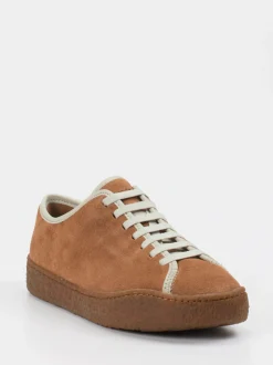 Camper – Sneaker aus Veloursleder cognacbraun