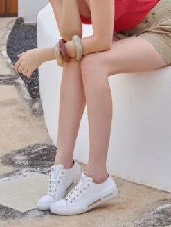 Candice Cooper – Sneaker aus Metallicleder in Grau
