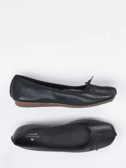 Clarks – Komfort-Ballerinas aus Kalbleder Schwarz