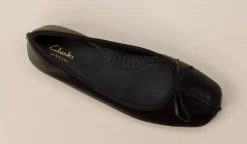 Clarks – Komfort-Ballerinas aus Kalbleder Schwarz