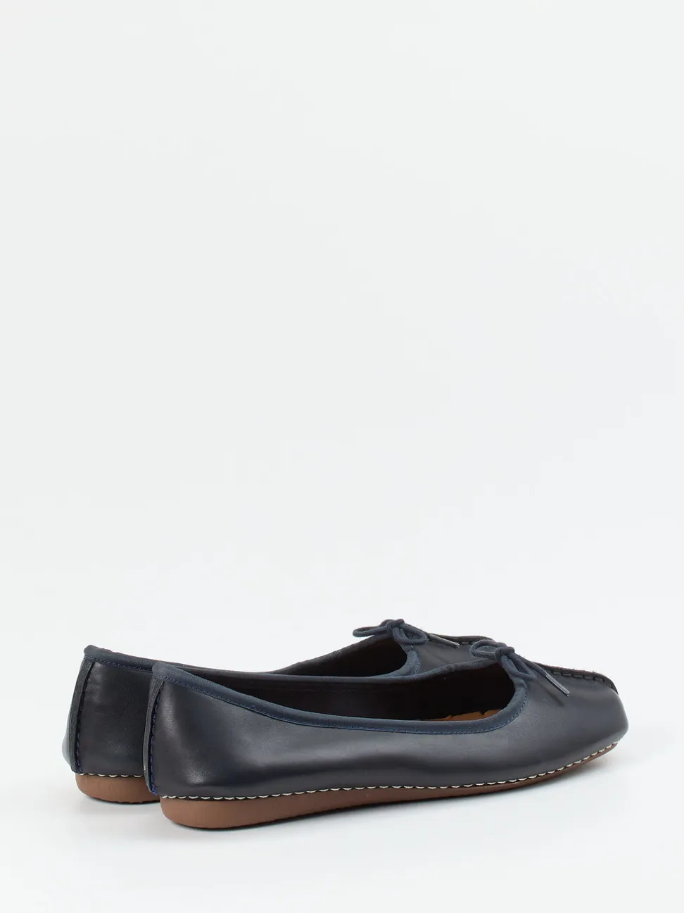 Clarks – Komfort-Ballerinas aus Kalbleder dunkelblau
