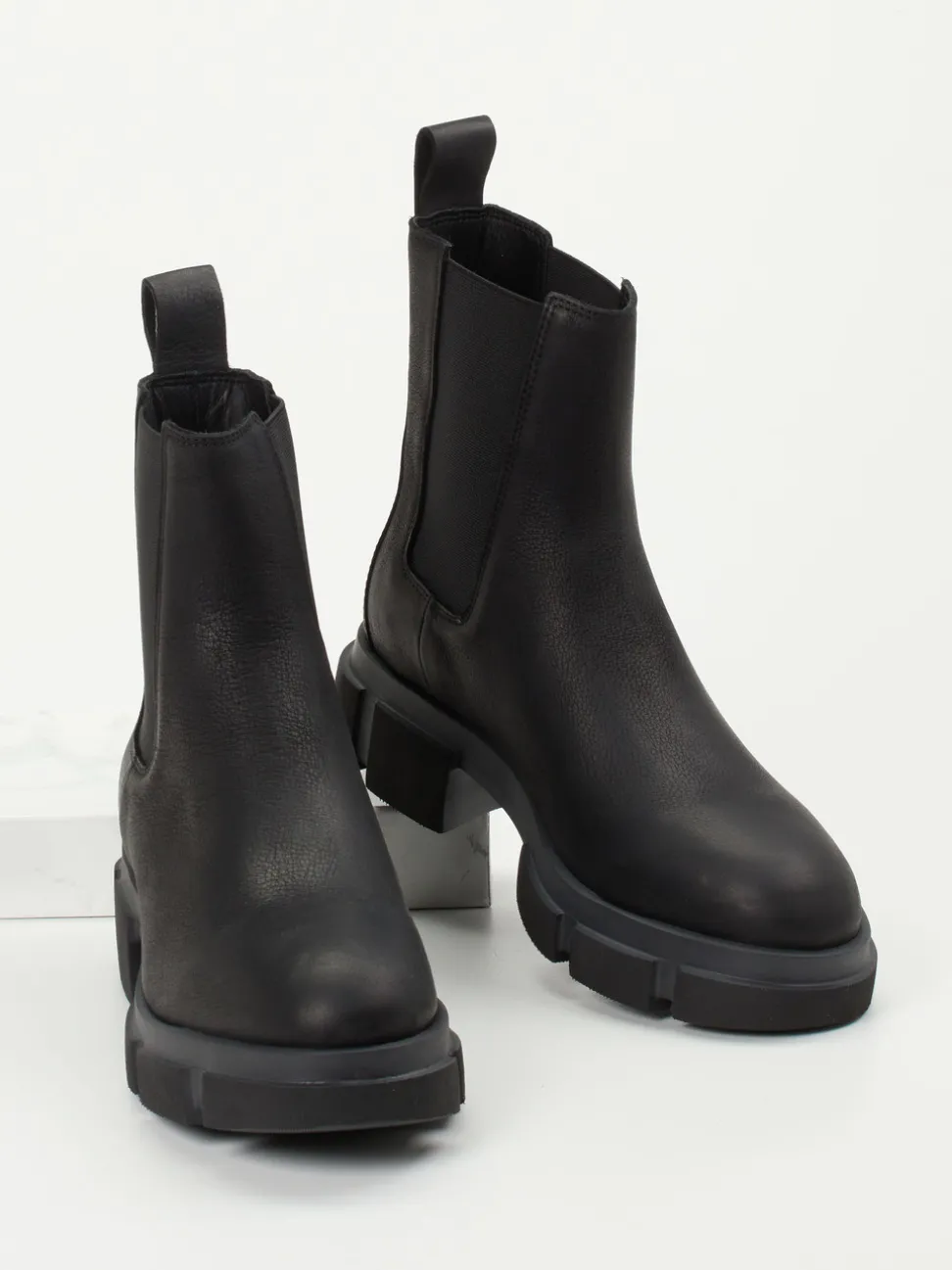 Copenhagen – Chelsea Boots aus Nubukleder Schwarz