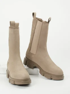 Copenhagen – Chelsea Boots aus Nubukleder sandbeige