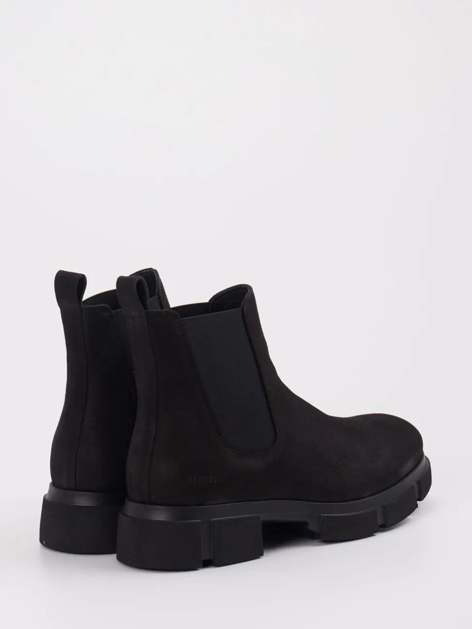 Copenhagen – Chelsea Boots aus Nubukleder schwarz