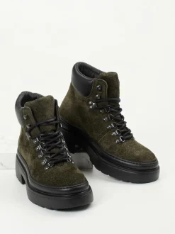 Copenhagen – Schnürboots aus Veloursleder Olivgrün