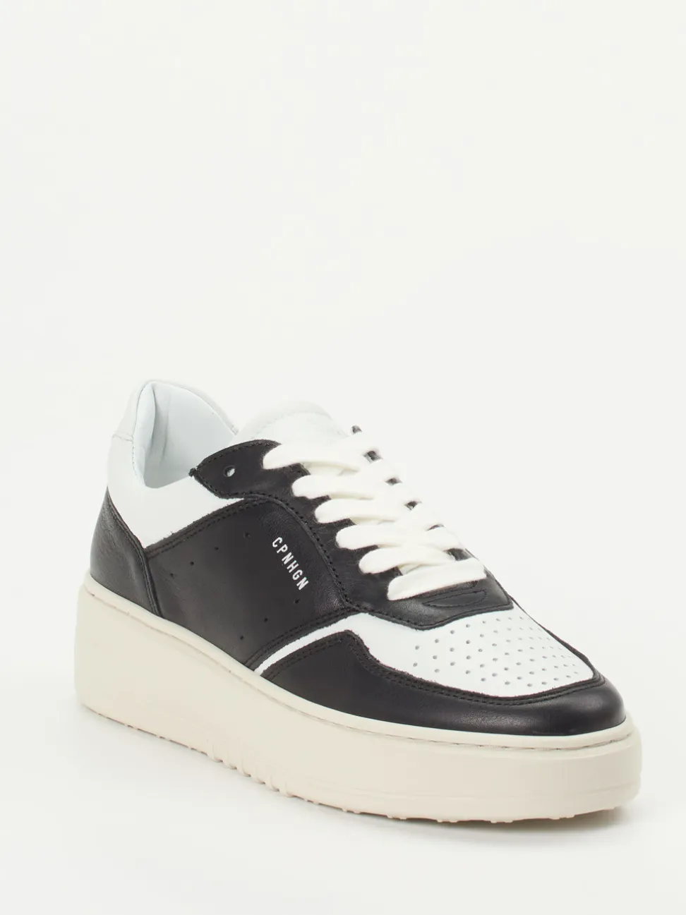 Copenhagen – Sneaker aus Kalbleder in Weiß-Schwarz