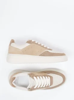 Copenhagen – Sneaker aus Kalbleder und Veloursleder beige