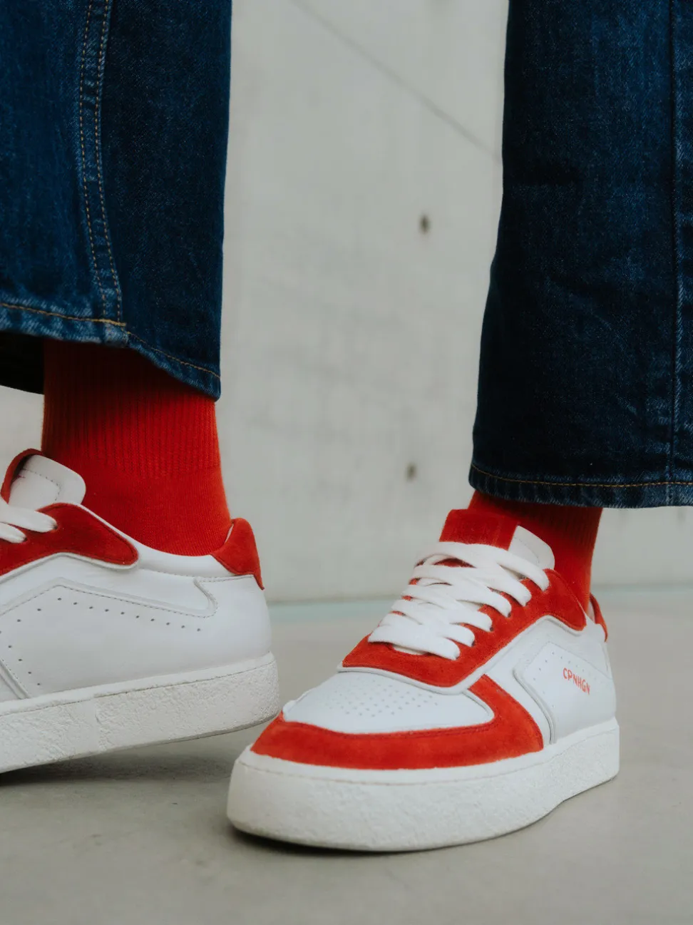 Copenhagen – Sneaker aus Kalbleder in Weiß-Rot