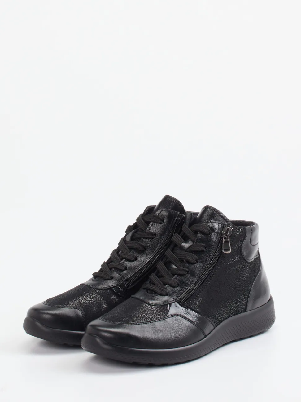 Cypres Soft – Schnürstiefelette aus Stretchleder schwarz