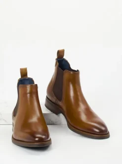Daniel Kenneth – Chelsea Boot aus Fettleder cognacbraun