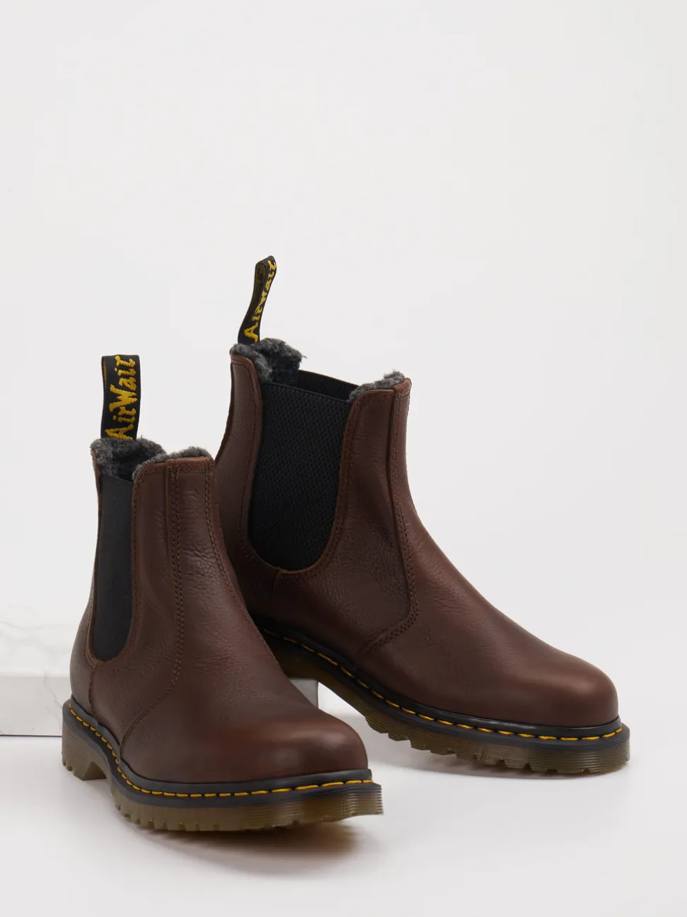 Dr. Martens – Chelsea Boots aus Leder mittelbraun