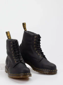 Dr. Martens – Schnürboots aus Fettleder Schwarz