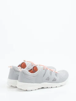 Ecco – Outdoor-Sneaker aus Textil in Hellgrau
