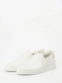Ecco – Slip-On Sneaker aus Kalbleder Offwhite