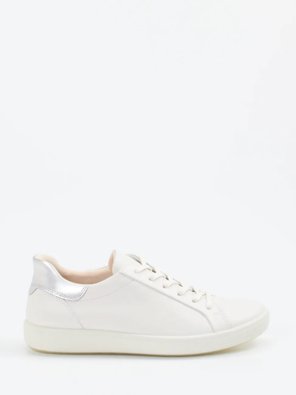 Ecco – Sneaker aus Kalbleder in Offwhite