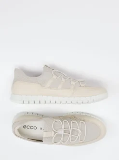 Ecco – Sneaker aus Textil in Beige