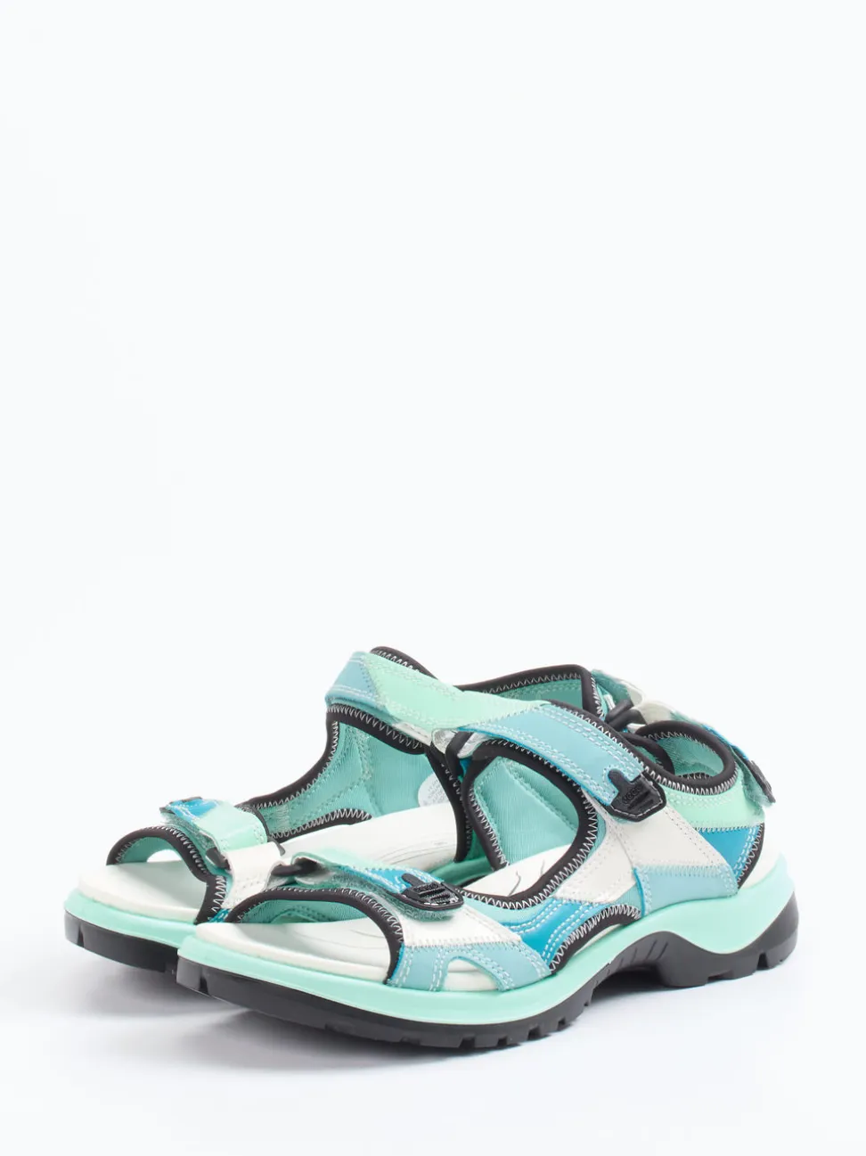Ecco – Trekking-Sandalen aus Nubukleder mintgrün