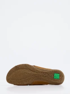 El Naturalista – Komfortsandale aus Nubukleder cognac