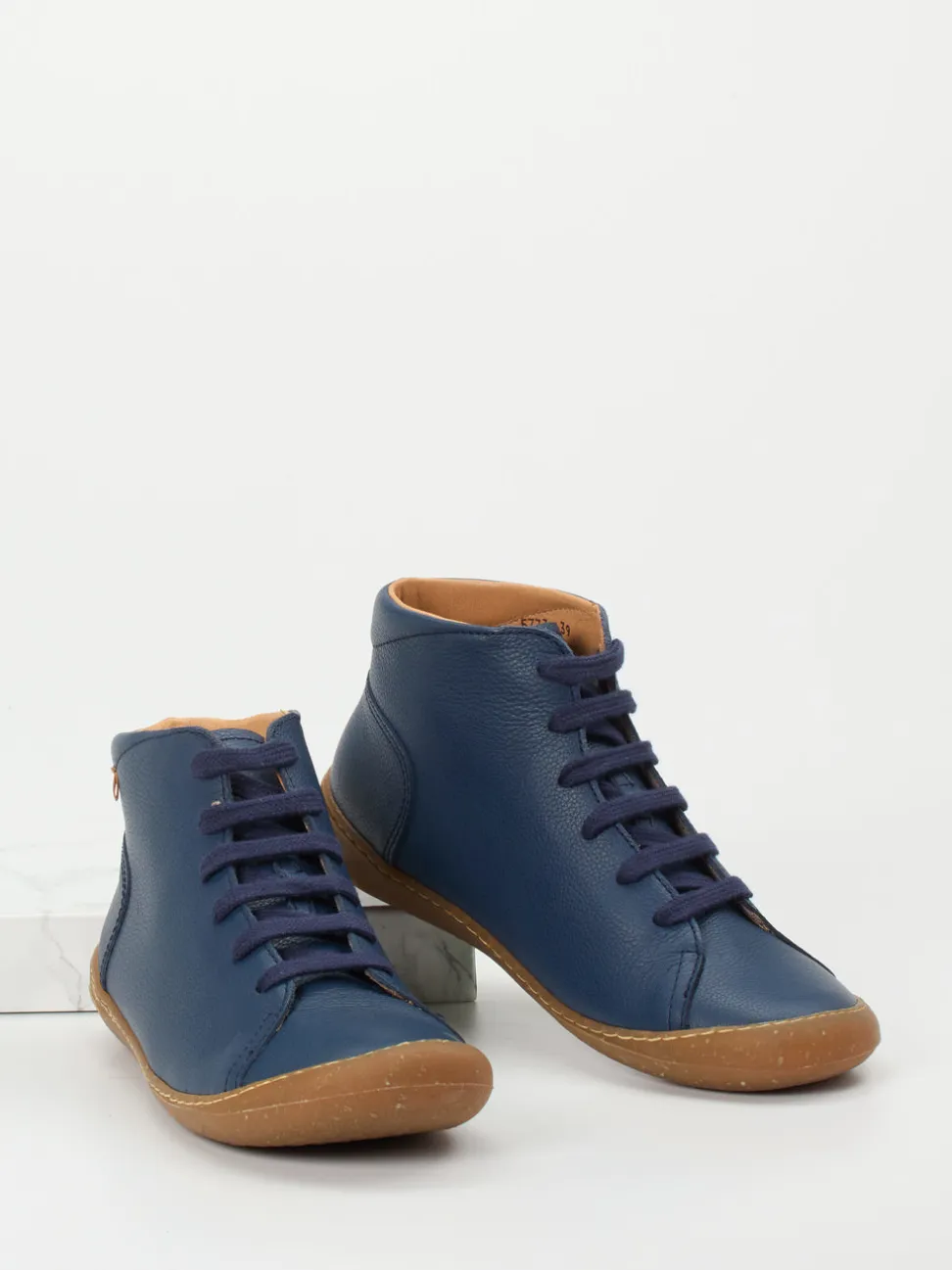 El Naturalista – Schnürstiefelette aus Kalbleder Blau
