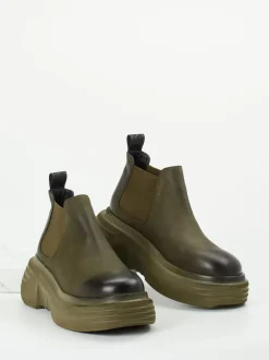 Elena Iachi – Chelsea Boots aus Kalbleder olivgrün