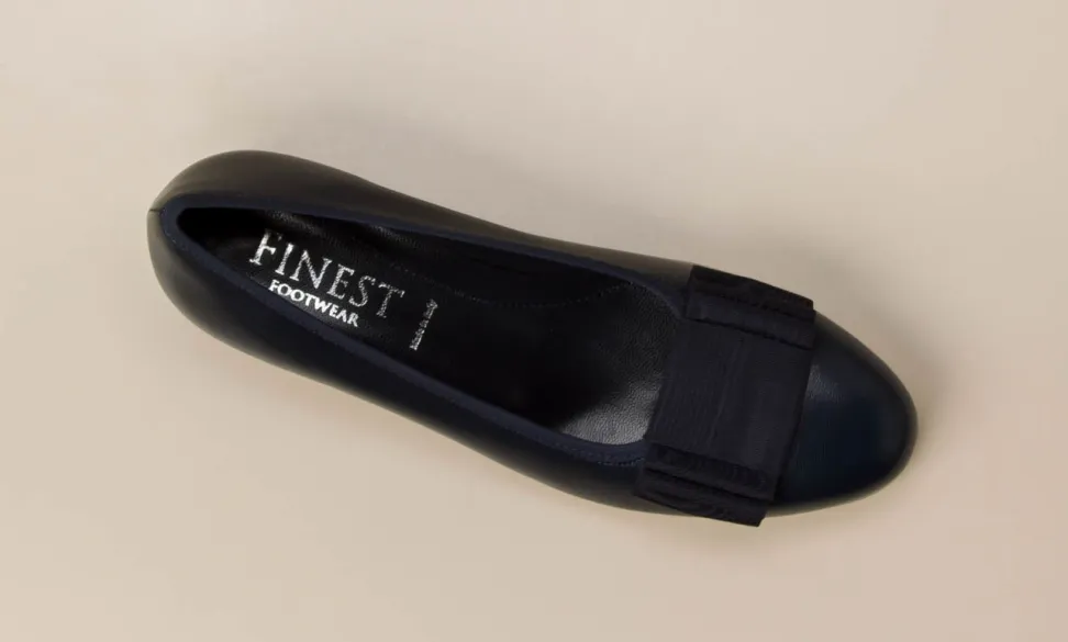 Finest – Ballerinas aus Lammleder Dunkelblau