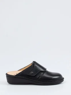 Finn Comfort – Komfort-Pantolette aus Kalbleder Schwarz