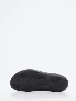 Finn Comfort – Komfort-Pantolette aus geprägtem Leder grau