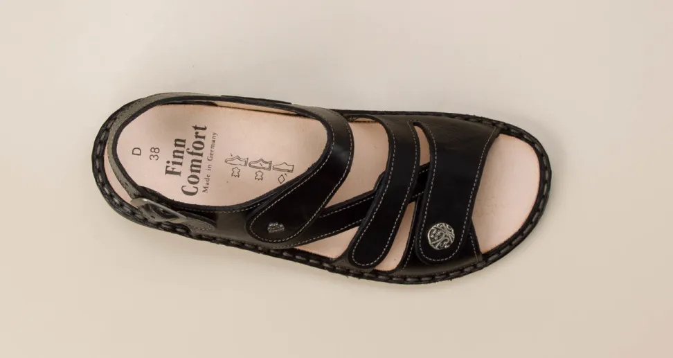 Finn Comfort – Komfortsandale aus Kalbleder schwarz