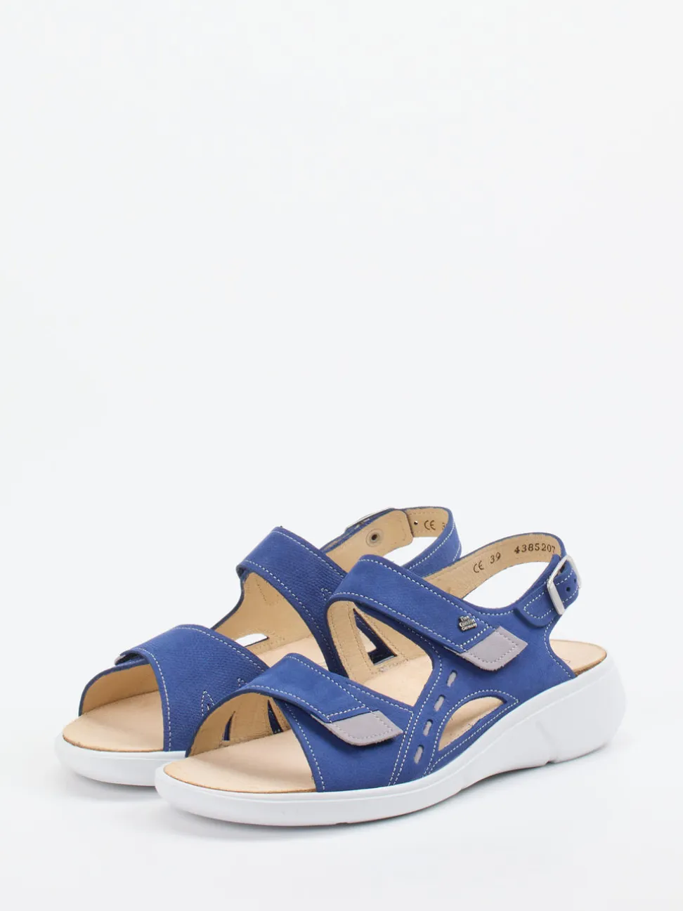 Finn Comfort – Komfortsandale aus Nubukleder blau