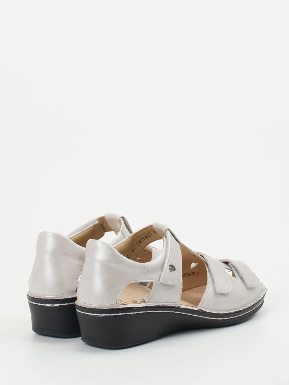 Finn Comfort – Komfort-Sandalette aus Metallic-Leder beige