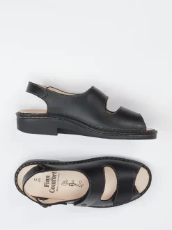 Finn Comfort – Komfortsandale aus Kalbleder schwarz