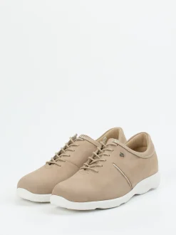 Finn Comfort – Komfort-Schnürschuh aus Nubukleder Beige