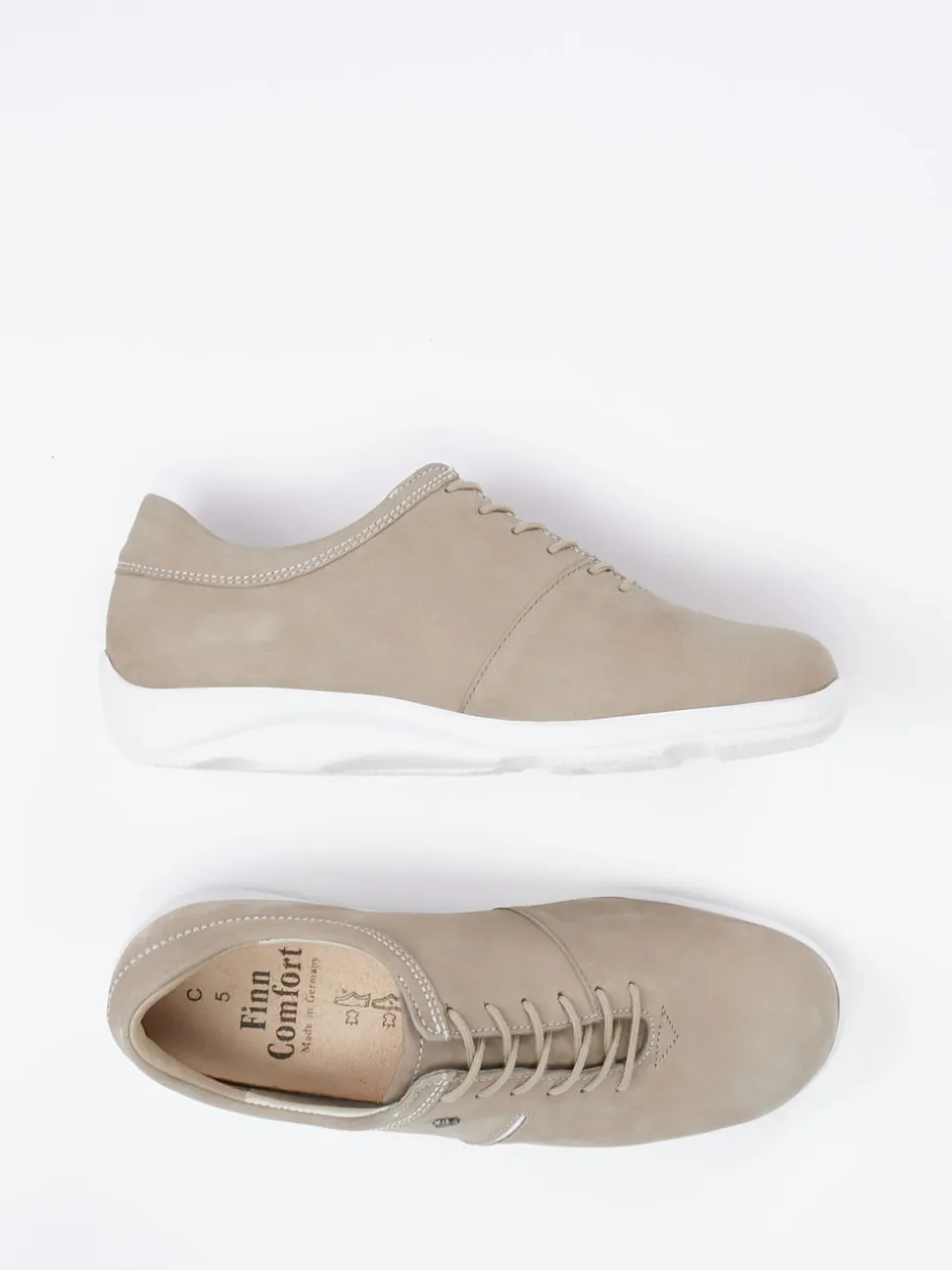 Finn Comfort – Komfort-Schnürschuh aus Nubukleder Beige