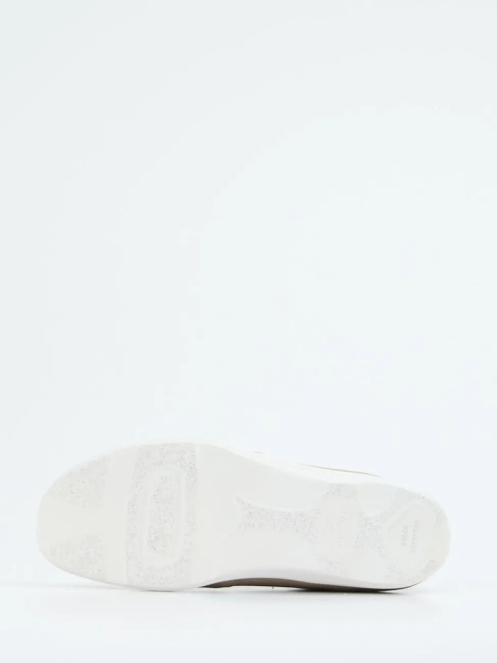 Finn Comfort – Komfort-Schnürschuh aus Nubukleder Beige