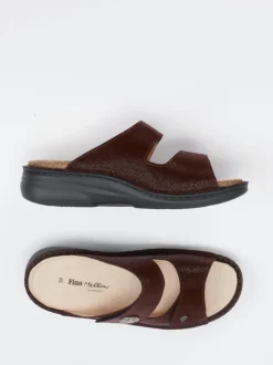 Finn Comfort – Pantolette aus geprägtem Leder bordeaux