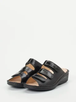 Finn Comfort – Pantolette aus Lackleder Schwarz