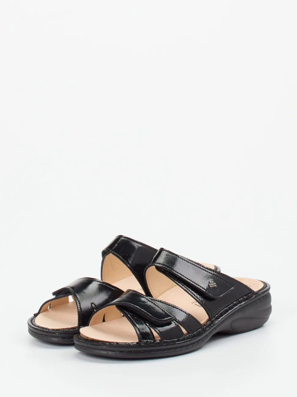 Finn Comfort – Pantolette aus Lackleder schwarz